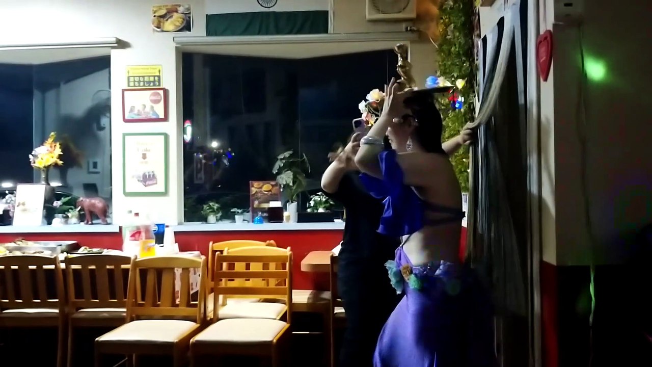 Belly dance