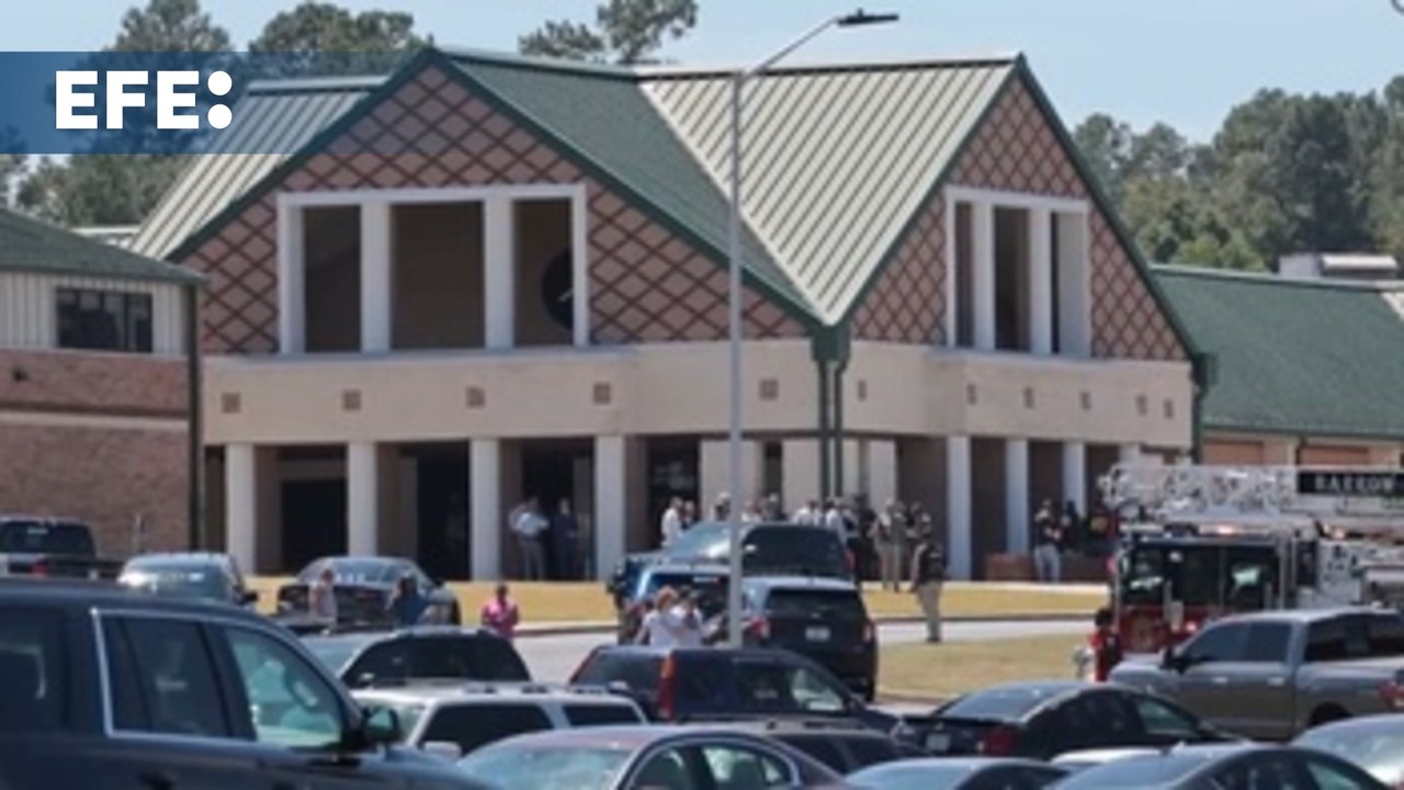 Al menos cuatro muertos y nueve heridos en un tiroteo en un instituto de EE.UU.
