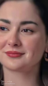 Pakistani butifull actress Hania Amir hot Shots