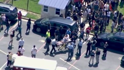 미 고교 총격 사건으로 4명 사망 "14살 학생이 용의자" / YTN