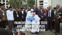 François cosigne un texte avec l’imam de la plus grande mosquée d’Asie