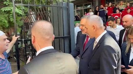 Üsküp'te bir vatandaşın Hakan Fidan'a sorduğu soru viral oldu!