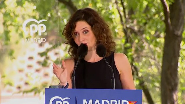 Ayuso critica a Sánchez por los fallos de los Cercanías: 'Trabaja para que los consejeros de Illa vayan en Lamborghinis