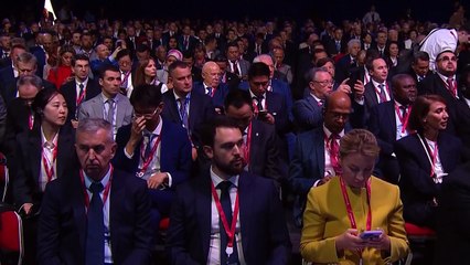 En tono sarcástico, Putin manifiesta su apoyo a Kamala Harris