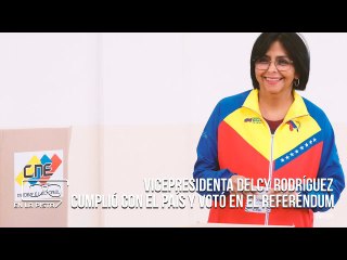 Vicepresidenta Delcy Rodríguez cumplió con el país y votó en el Referéndum