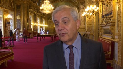 Nomination de Michel Barnier: "C'est un tournant" pour Roger Karoutchi