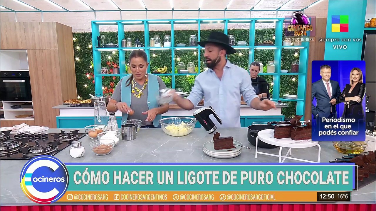 Cómo hacer un bizcocho húmedo e intenso de chocolate