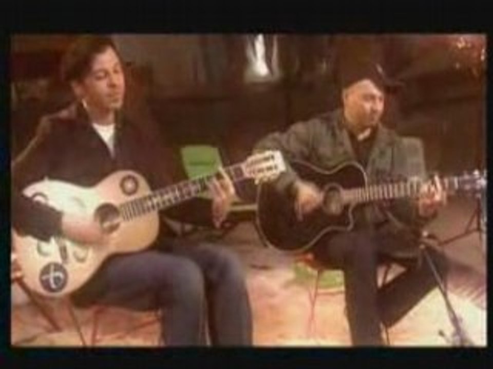 On s'attache acoustic