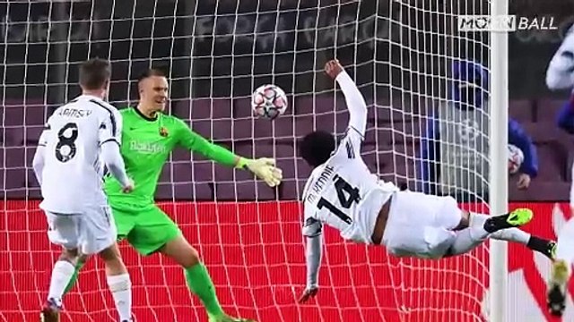 The Day Cristiano Ronaldo Showed Lionel Messi Who Is The Boss