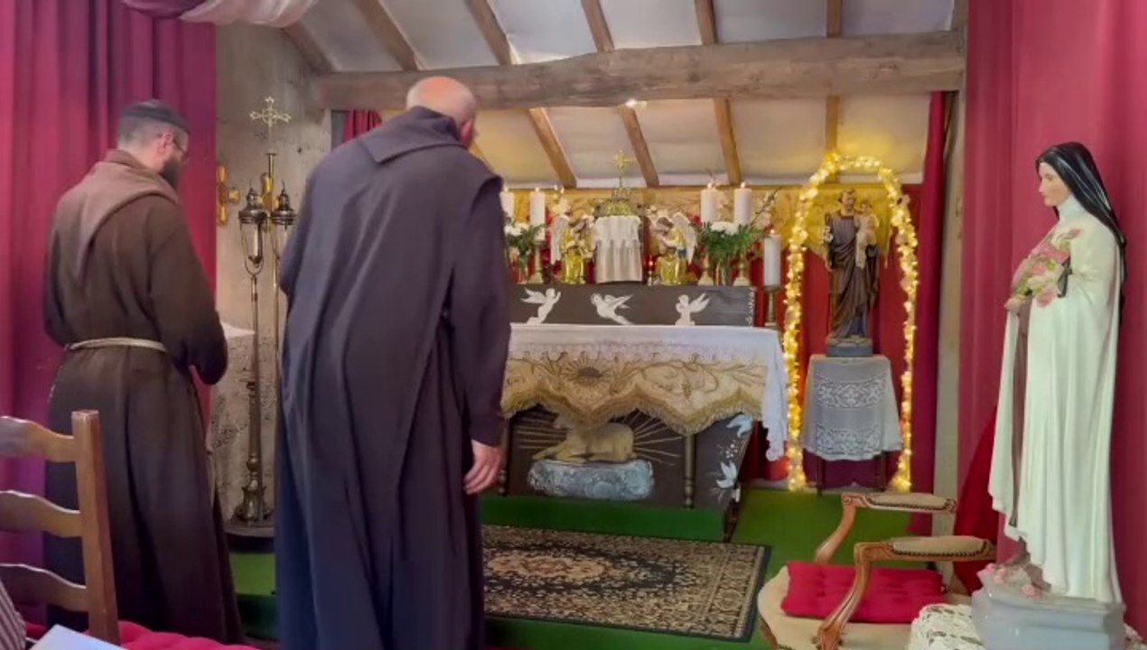 August 15, 2024 Solemn Vespers of the Assumption Chapelle Sainte-Monique Fitilieu  film by JC Guerguy ciné-art-loisir