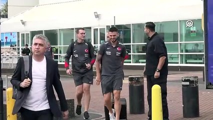 A Milli Futbol Takımı, Galler'e geldi
