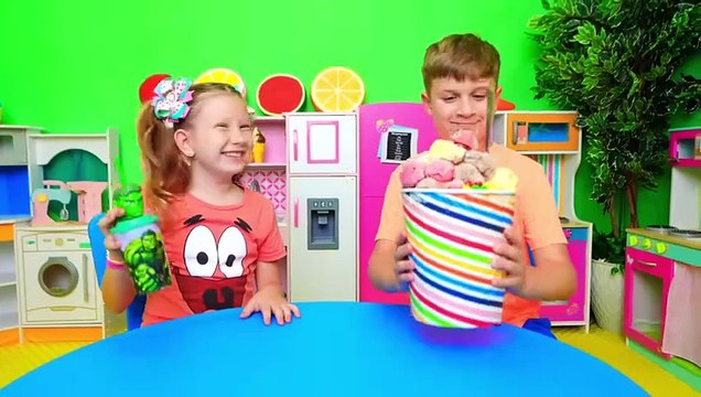 Diana and Roma Learn Good Habits and Healthy Eating