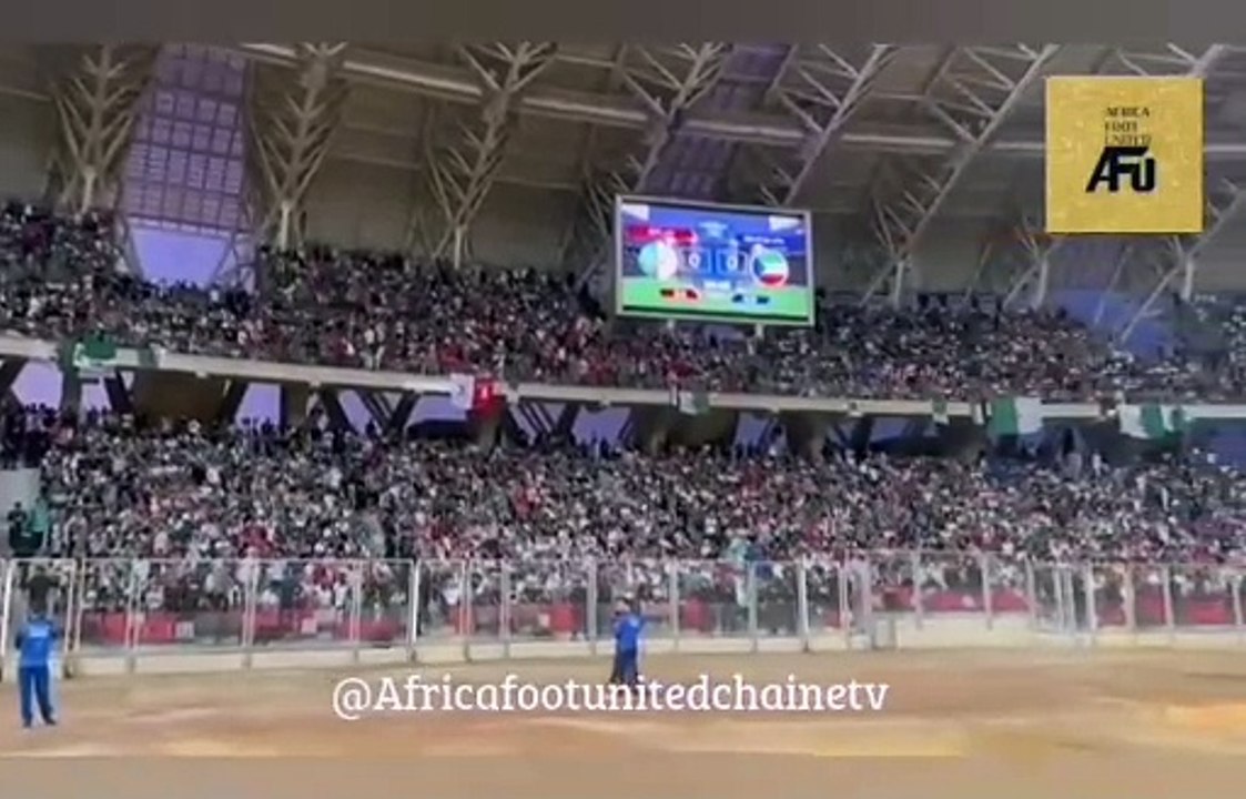 #Algérie  vs #GuinéeÉquatoriale  : Le stade Miloud Hadefi plein à craquer ⚽