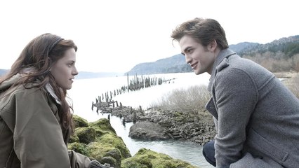 'Twilight' Animated Series 'Midnight Sun' Lands at Netflix | THR News Video