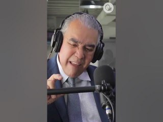 ¿Qué propone Luis E. Martínez para efectuar un aumento salarial sin sufrir escaladas inflacionarias?