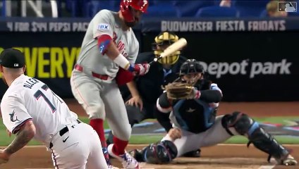 Adam Oller con tremendo picheo ante Phillies