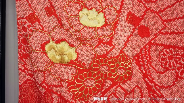 Vintage Orange White Furisode Soft Textured High Quality Rinzu Silk with Chrysanthemums, Embroidered Peonies, Sayagata, Shibori Aristocrat Fans Kimono