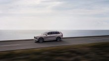 VÍDEO: en movimiento el nuevo Volvo XC90 2025, llega el SUV más tecnológico de la marca sueca