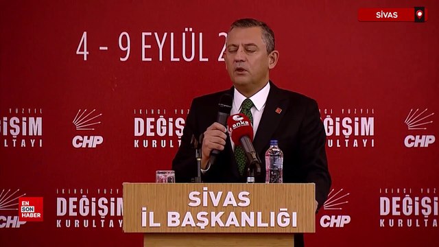 Özgür Özel, Sivas'ta CHP kurultayında açılış konuşması yaptı