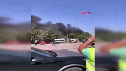 İstanbul'da boya fabrikasında yangın