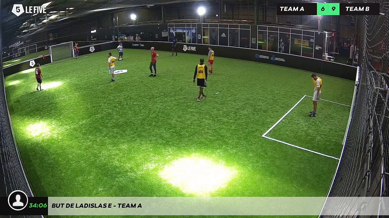 But de Ladislas E - Team A