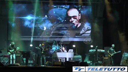Video News - Venditti, in migliaia per il concerto che...non finisce