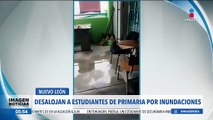 Desalojan a estudiantes de primaria en Santa Catarina, Nuevo León, por inundaciones
