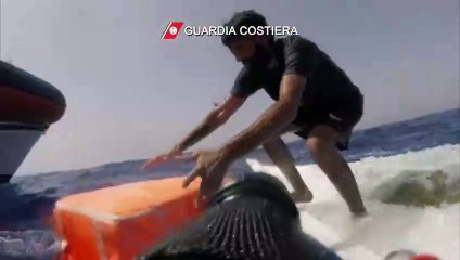 La guardia costera italiana localiza un naufragio con 21 migrantes desaparecidos