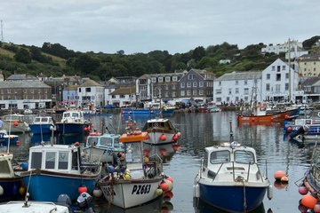 Mevagissey harbour © Andrew Townsend