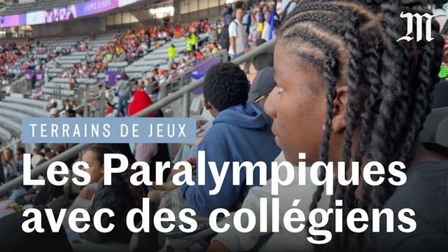 Aux Jeux paralympiques avec des collégiens