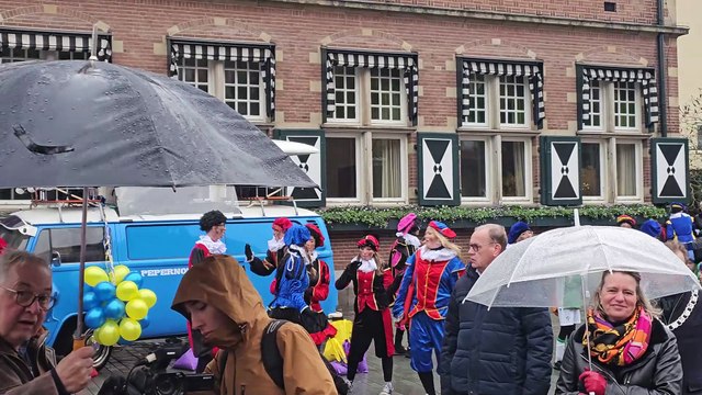 de PietenClub optreden gemeentehuis Zeist bij Sinterklaas intocht 18 novembe_4K