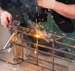Brutal concrete speakers for loft design lovers!