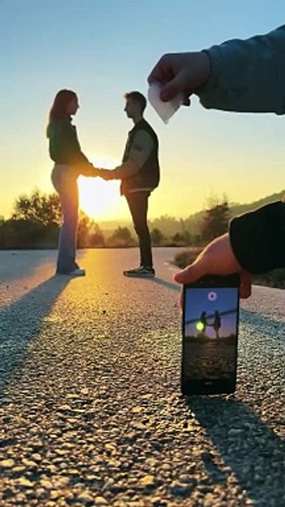 Love is in the air  Reverse effect  #love #valentinesday #video #creative #xiaomi13ultra