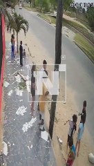 Motociclista resulta herido tras chocar con un cable en un punto de bloqueo 2