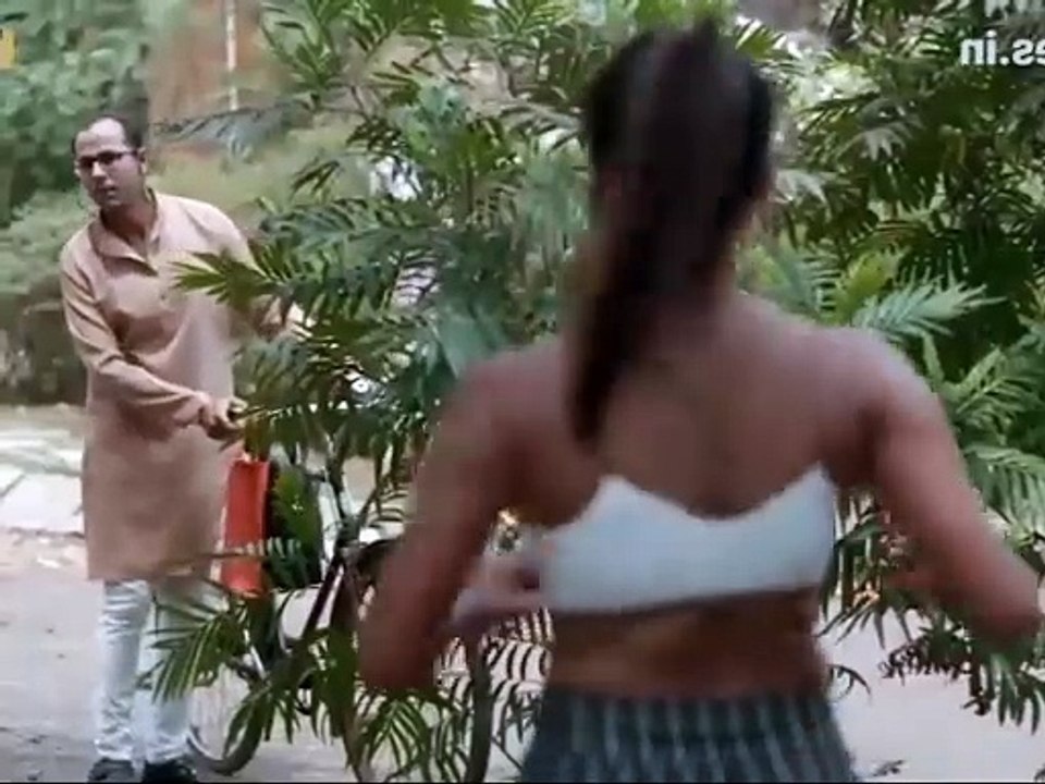Mullu hot clip