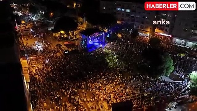 Haluk Levent Bergama Kermesi'nde sahne aldı