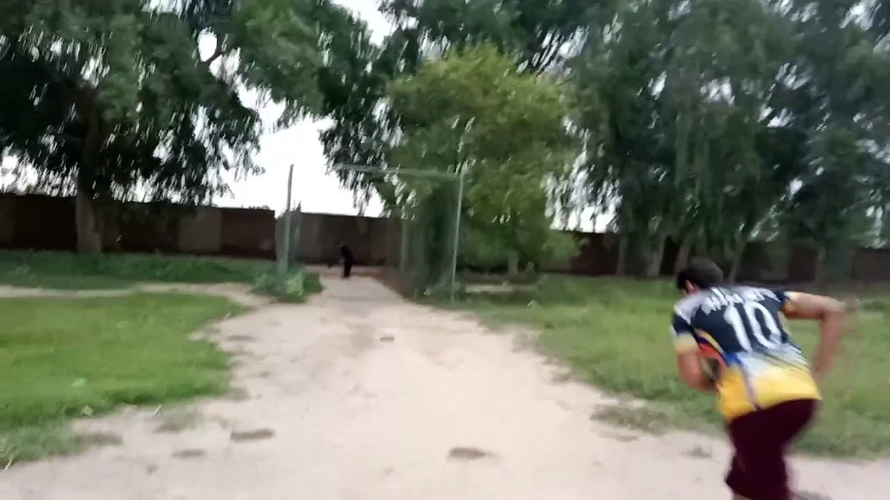 1000072946