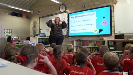 Fears students will suffer as burnout contributes to 'unprecedented' teacher shortages