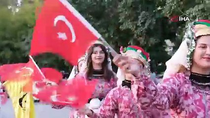 İnegöl’de kurtuluş coşkusu sokaklara taşındı