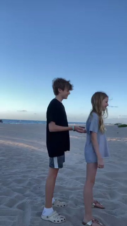 "I Had To Do This Trend Dont Anyone Trust Follow For More Videos Have Trendingreels"....!!