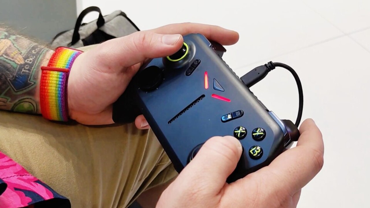 Tecno Pocket Go im Hands-On - Handheld-PC mit AR-Brille