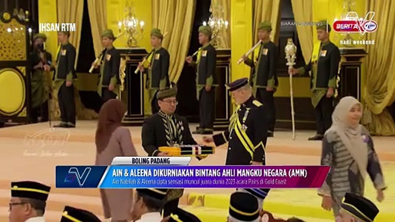Ain & Aleena dikurniakan bintang Ahli Mangku Ne...