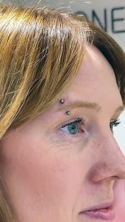 Frame Your Face with a Striking Eyebrow Piercing ✨ #eyebrowpiercing #bellypiercing #septumpiercing
