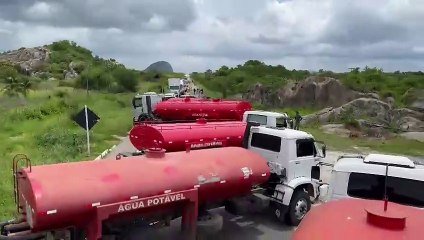 Paralisação em rodovia de Quixadá