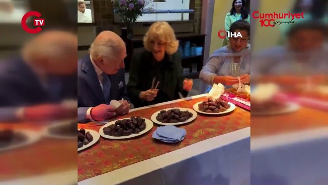 Kraliyet Ailesi'nden Ramazan hazırlığı: Charles ve Camilla, hurma paketledi