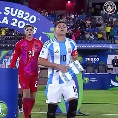 Las mejores acciones de Claudio Echeverri, la nueva joya del City de Pep