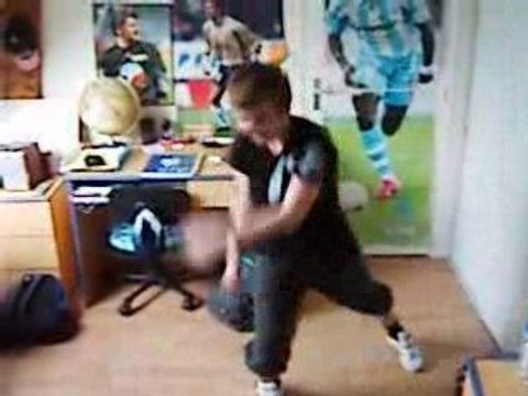 turixx en demonstration tecktonik tck ou electro