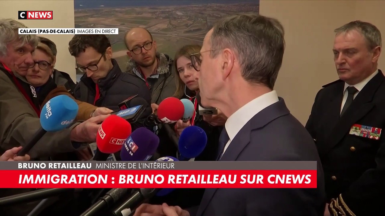Immigration : Bruno Retailleau s'exprime depuis Calais
