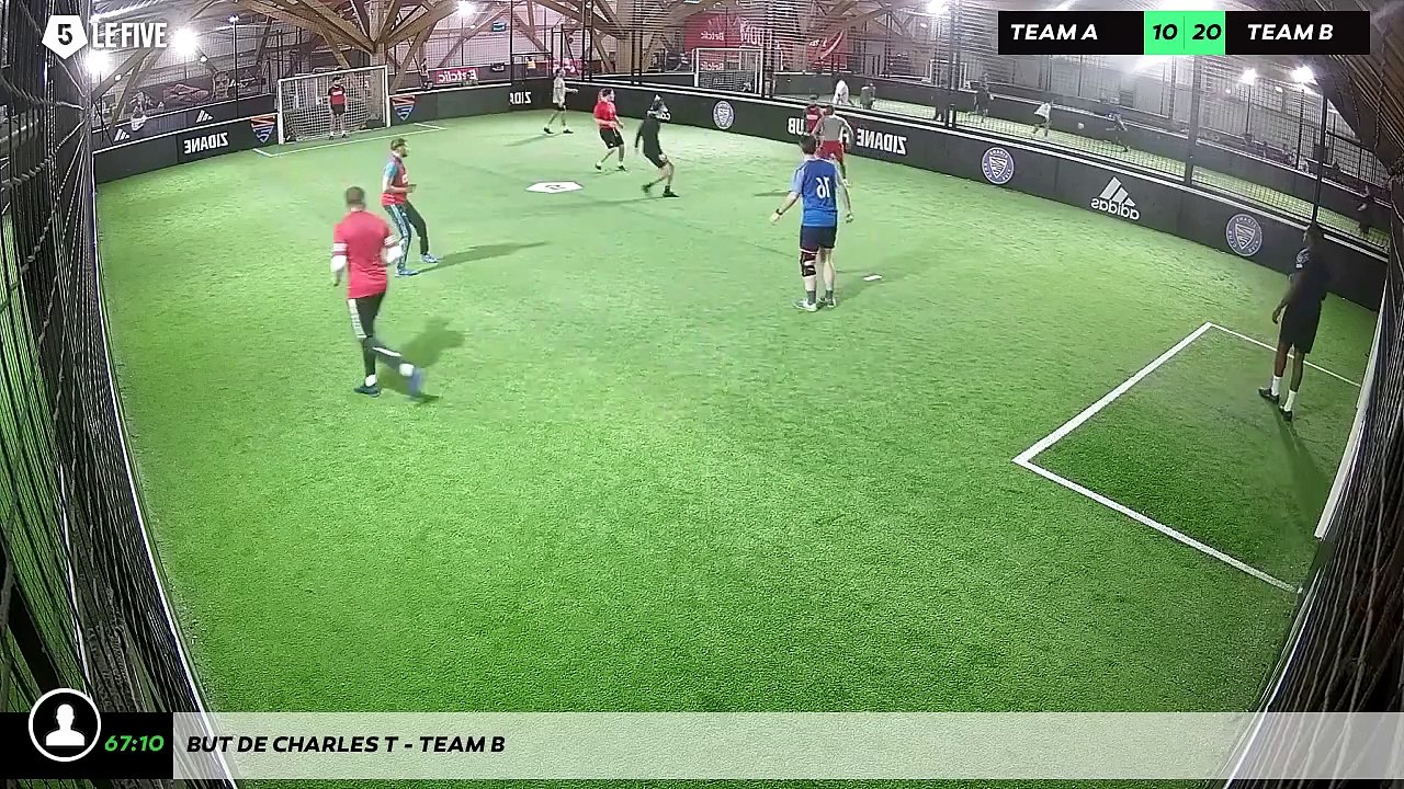 But de Charles T - Team B
