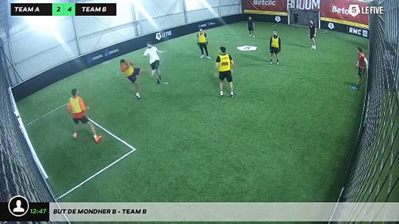 But de Mondher B - Team B